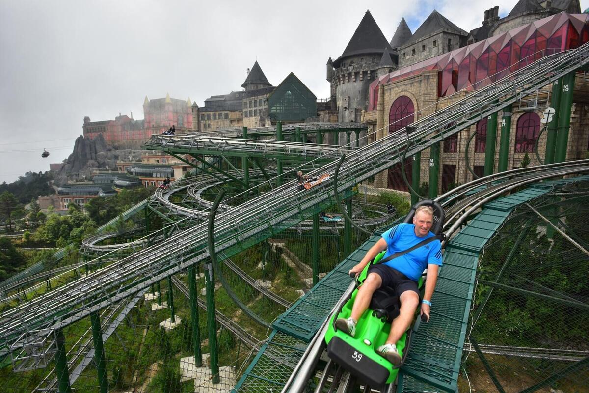 Riding the alpine coaster through the Ba Na Hills castle complex