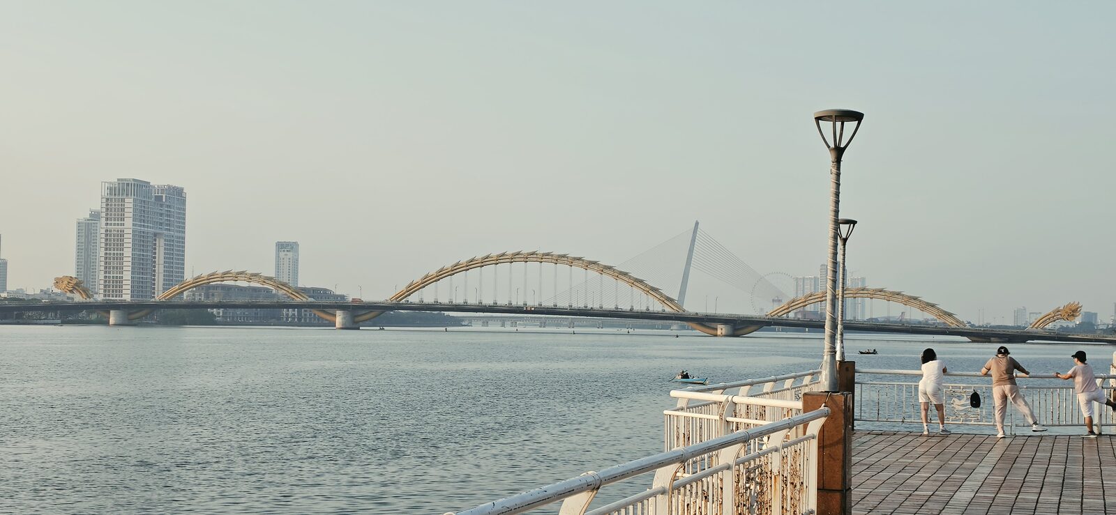 Dragon Bridge over the Han River in the morning
